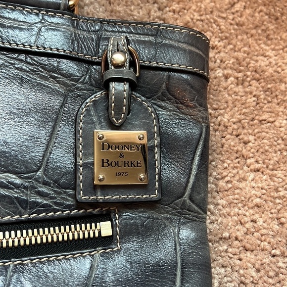 Dooney & Bourke Blue Croc Embossed Leather Top Handle Shoulder Bag Purse - Picture 5 of 11